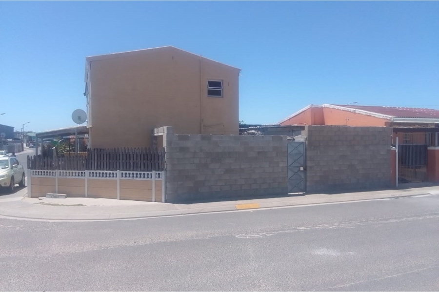 3 Bedroom Property for Sale in Eastridge Western Cape